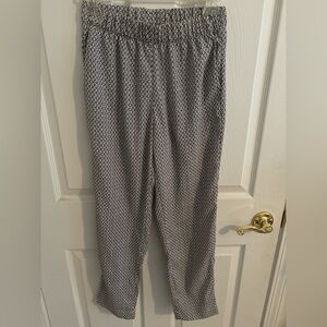 H&M Monochrome Geometric Print Pants